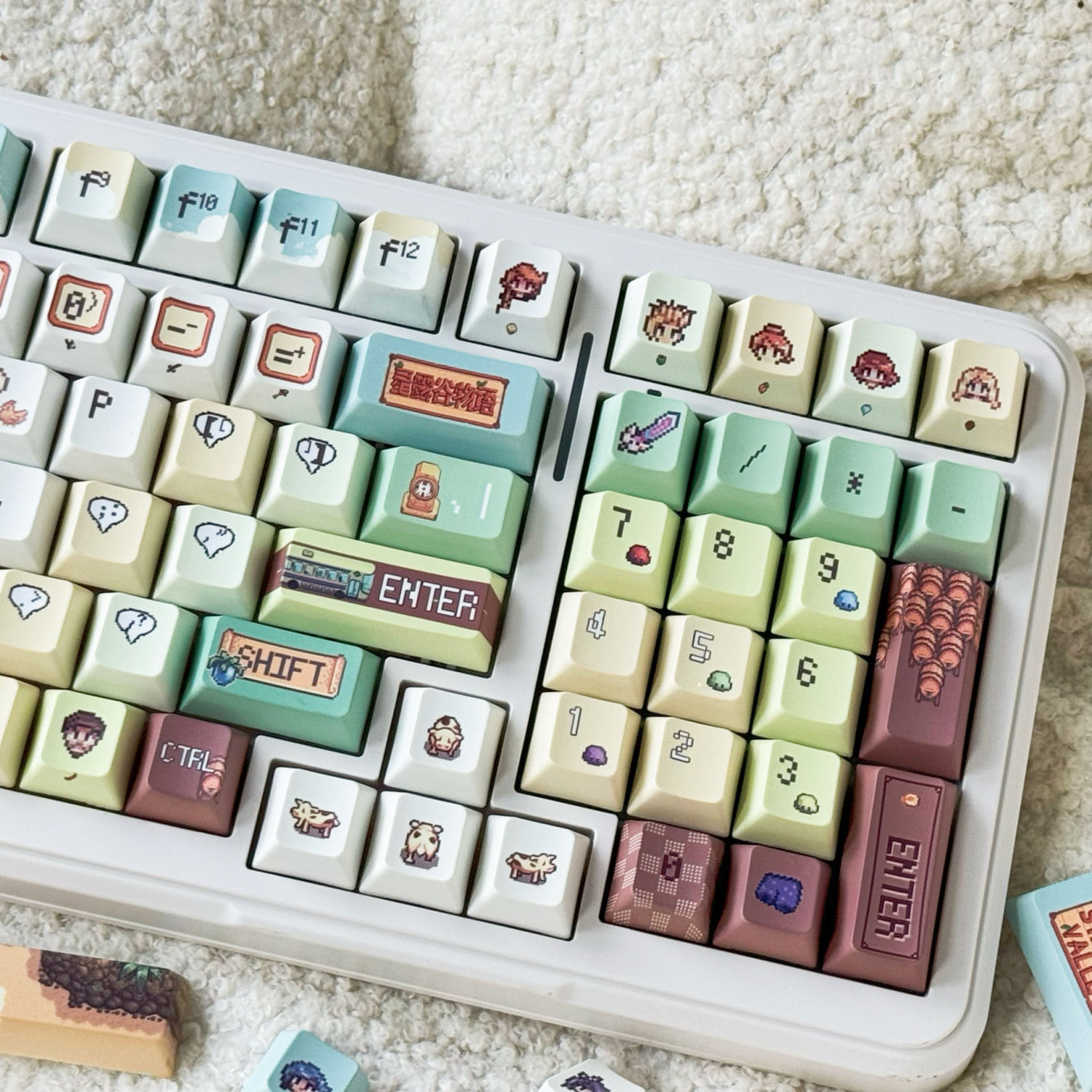 137 Keys Pixel Style Keycaps C - Gaming Accessories Cute ulasan dan harga